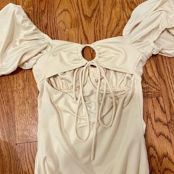 Princess Polly Hadlee Bodysuit Pale Yellow Size 4 - Picture 5 of 5